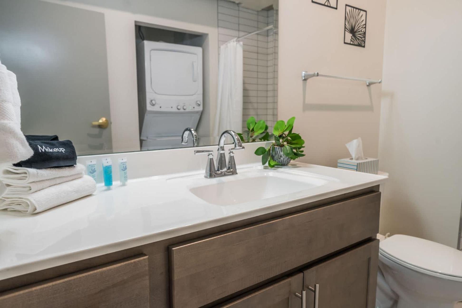 Bright And Modern In # 102